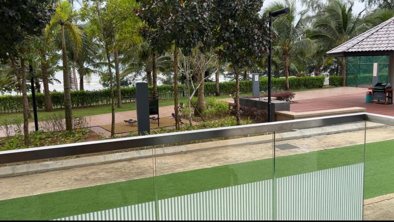 Dipantai Timurbay Seaview Grdfloor Private Residence Kuantan Exterior photo